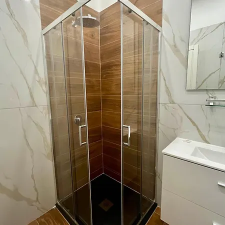 招待所 Pantheon 15