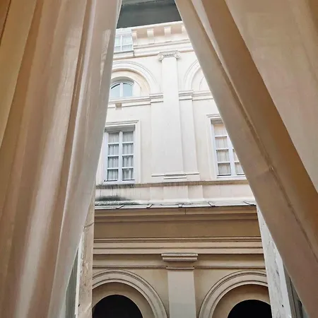 Pantheon 15